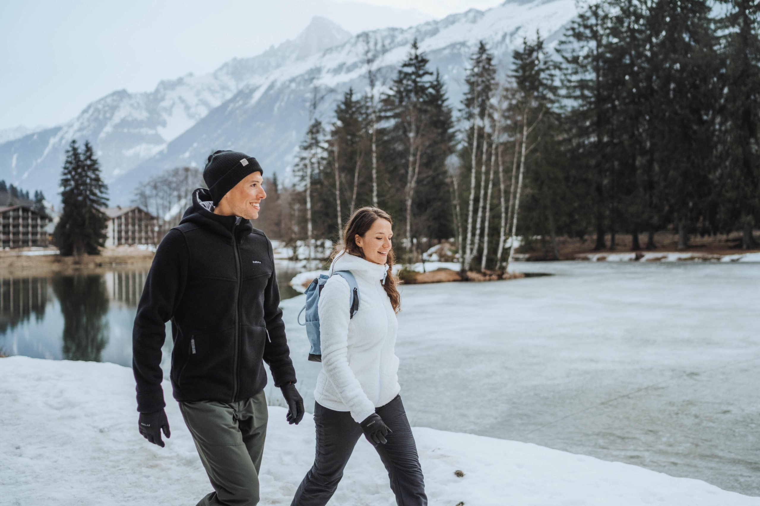 Quechua Men's NH500 Warm Hiking Fleece Jacket - Image 4