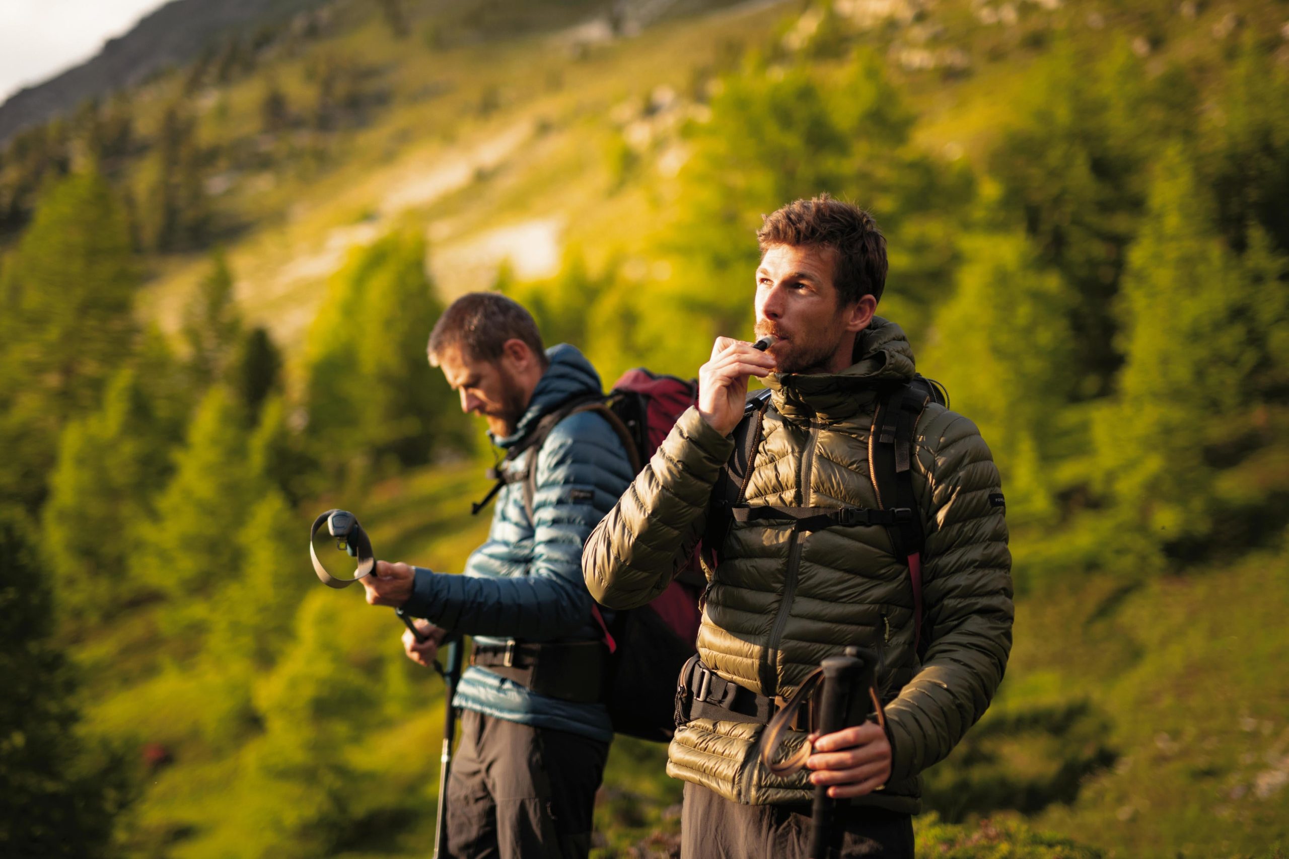 Simond Men's MT100 Hooded Down Puffer Jacket - Image 33