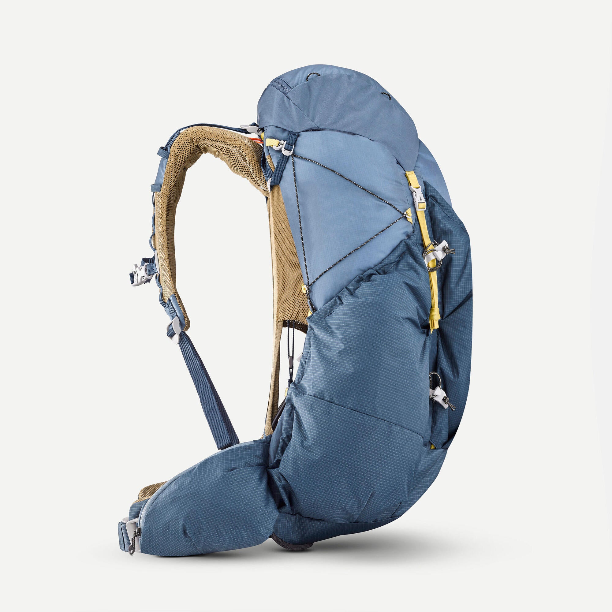 Forclaz Men's MT900 50+10 L Ultralight Backpacking Pack - Image 3