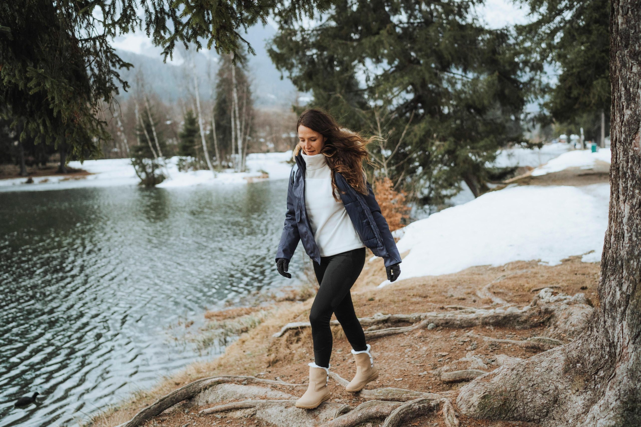 Women's SH500 Warm Waterproof Snow Hiking Boots - Image 10