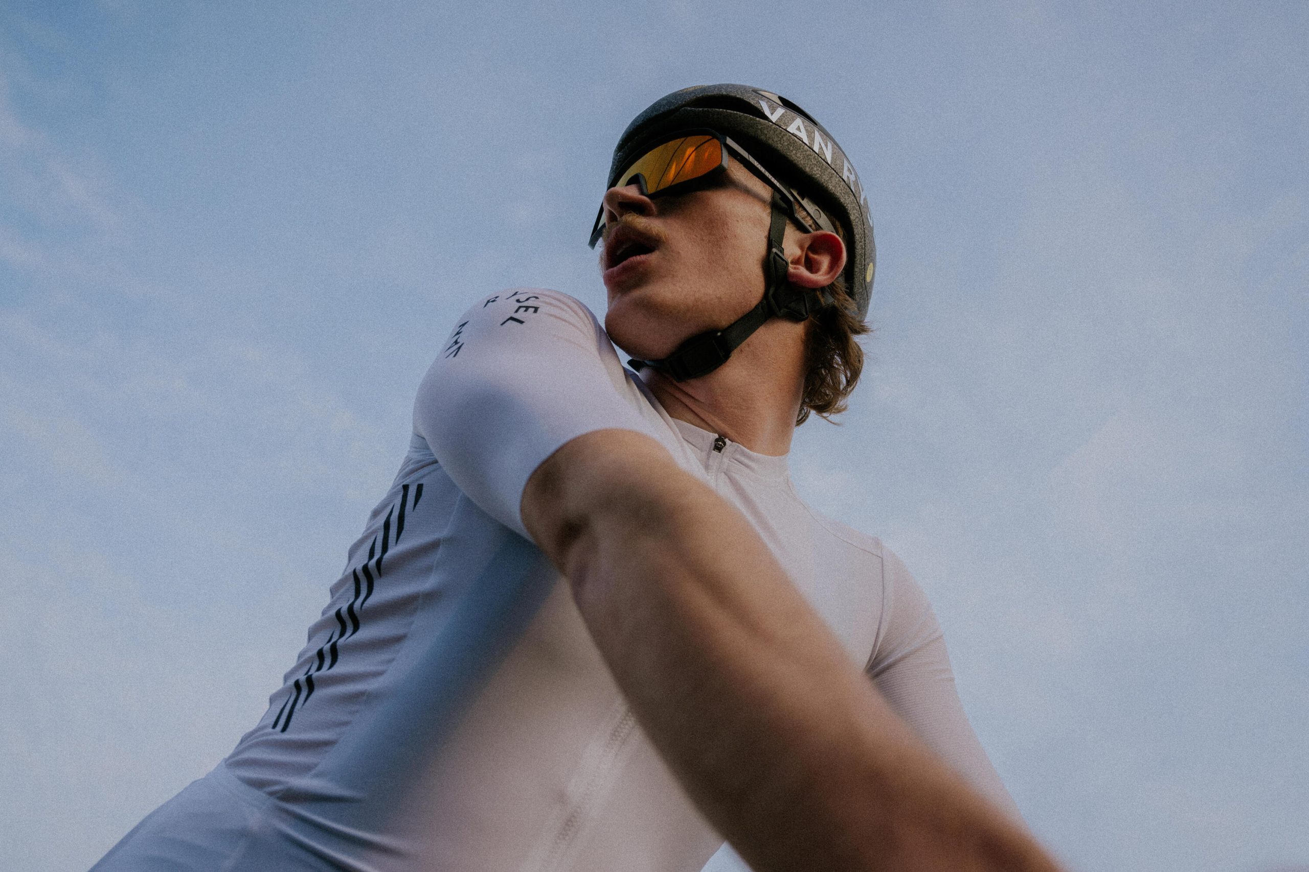 Van Rysel Unisex RCR 2 Short-Sleeved Cycling Jersey - Image 55